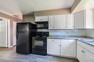 1217 Clearview Dr, Saint Charles, MO 63303 - Photo 10