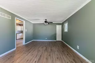 1217 Clearview Dr, Saint Charles, MO 63303 - Photo 6