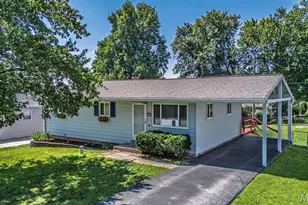 1217 Clearview Dr, Saint Charles, MO 63303 - Photo 2