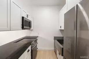 1927 S 9th St, Saint Louis, MO 63104 - Photo 8
