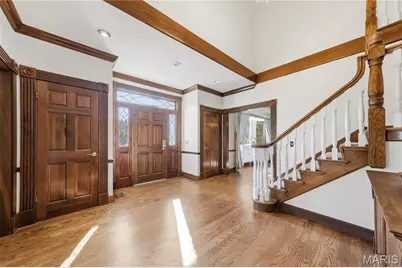 924 Cabernet Drive, Town and Country, MO 63017 - Photo 4
