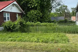 7337 Doncaster Dr, Pagedale, MO 63133 - Photo 1