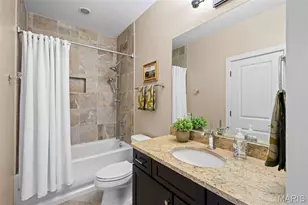 12864 Willow Pond Ct, Des Peres, MO 63131 - Photo 34