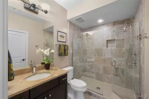 12864 Willow Pond Ct, Des Peres, MO 63131 - Photo 36