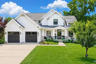 1060 Chelsea Ave, Glendale, MO 63122 - Photo 1