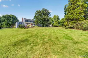 617 N Ballas Rd, Des Peres, MO 63122 - Photo 2