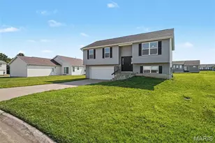 822 Legolas Ln, Wright City, MO 63390 - Photo 4