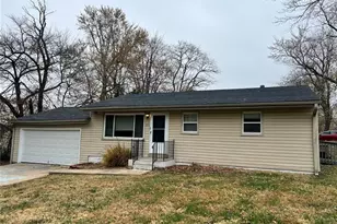 273 Buddie Ave, Saint Louis, MO 63135 - Photo 1