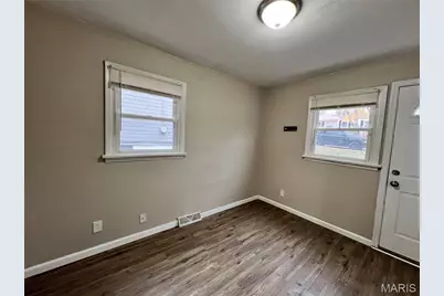 273 Buddie Avenue, Saint Louis, MO 63135 - Photo 4