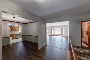 6 Deer Creek Dr, O'Fallon, MO 63366 - Photo 2