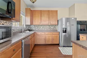 5136 Delcastle Dr, Florissant, MO 63034 - Photo 14