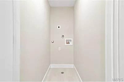 849 Charlesgate Drive, Saint Louis, MO 63132 - Photo 24