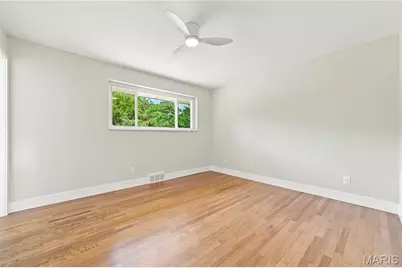 849 Charlesgate Drive, Saint Louis, MO 63132 - Photo 20