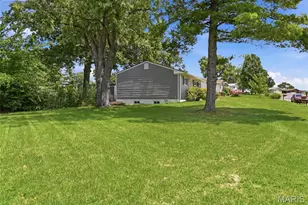 111 Arras Dr, Saint Louis, MO 63129 - Photo 22