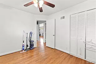 111 Arras Dr, Saint Louis, MO 63129 - Photo 14