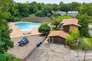 11816 Cresta Verde Dr, Saint Louis, MO 63146 - Photo 32