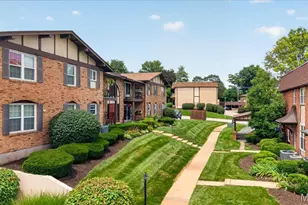 11816 Cresta Verde Dr, Saint Louis, MO 63146 - Photo 4