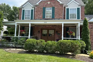 282 Dickens Farm Ln, Ballwin, MO 63021 - Photo 2