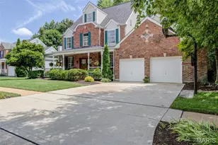 282 Dickens Farm Ln, Ballwin, MO 63021 - Photo 2