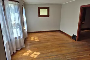 3919 Delor St, Saint Louis, MO 63116 - Photo 2