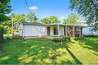10434 Canfield Drive, Saint Louis, MO 63136 - Photo 22