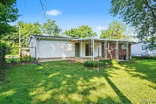10434 Canfield Dr, Saint Louis, MO 63136 - Photo 22