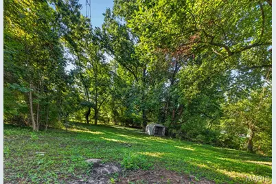 8300 Pepperidge Drive, Berkeley, MO 63134 - Photo 30