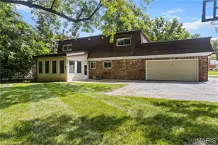 70 Glen Cove Dr, Chesterfield, MO 63017 - Photo 10