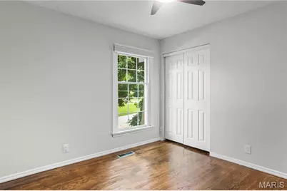 70 Glen Cove Drive, Chesterfield, MO 63017 - Photo 32