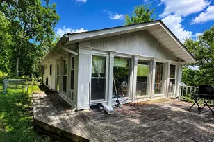1644 Lake Shore Dr, Robertsville, MO 65066 - Photo 2