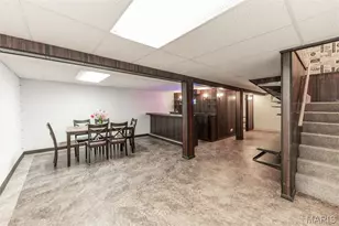 10158 Sakura Dr, Saint Louis, MO 63128 - Photo 24
