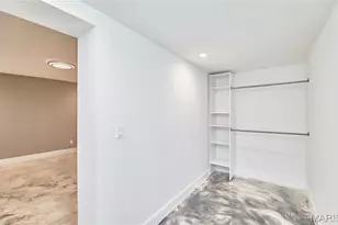 4253 Washington Blvd, Saint Louis, MO 63108 - Photo 18