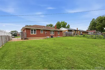 9409 Reavis Barracks Road, Saint Louis, MO 63123 - Photo 4