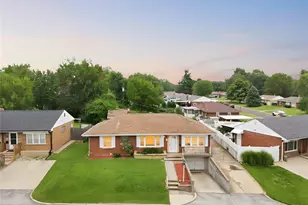 9409 Reavis Barracks Rd, Saint Louis, MO 63123 - Photo 70