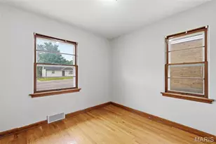 9409 Reavis Barracks Rd, Saint Louis, MO 63123 - Photo 24