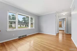 9409 Reavis Barracks Rd, Saint Louis, MO 63123 - Photo 2