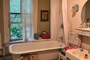 2841 Russell Blvd, Saint Louis, MO 63104 - Photo 16