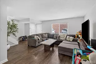 1030 Lacouer Dr, Kirkwood, MO 63122 - Photo 8