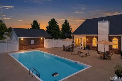 100 Townview Drive, Wentzville, MO 63385 - Photo 26