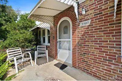 7707 Murdoch Avenue, Shrewsbury, MO 63119 - Photo 1