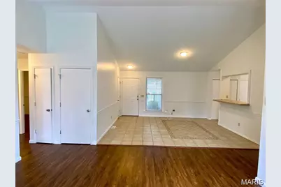 16455 Hampden Place, Florissant, MO 63034 - Photo 2