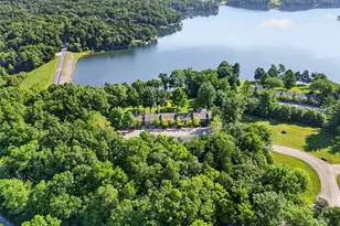15 Lionshead Ridge Dr, Innsbrook, MO 63390 - Photo 1