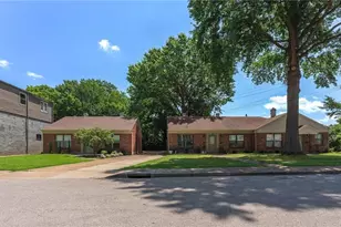 340 Selma, Webster Groves, MO 63119 - Photo 2