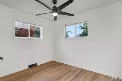 3021 Henrietta Street, Saint Louis, MO 63104 - Photo 12