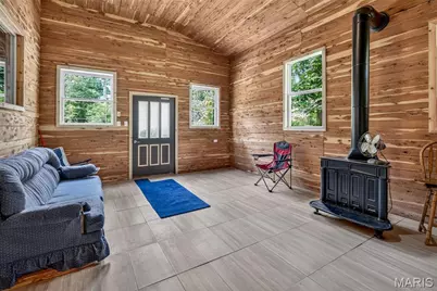 6660 Goldenrod, French Village, MO 63036 - Photo 6
