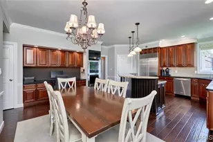 2323 Wellington Estates Dr, Chesterfield, MO 63017 - Photo 20