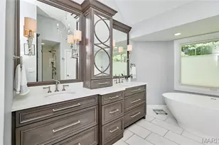 2323 Wellington Estates Dr, Chesterfield, MO 63017 - Photo 32