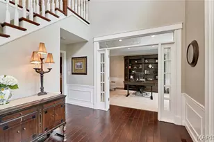 2323 Wellington Estates Dr, Chesterfield, MO 63017 - Photo 10