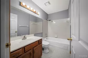 5116 Kennerly Pl Dr, Saint Louis, MO 63128 - Photo 26