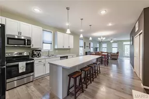3405 Simeon Bunker St, Saint Charles, MO 63301 - Photo 14